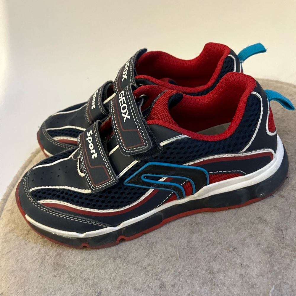 Geox Kids' Sporty Red and Black with lights Shoes